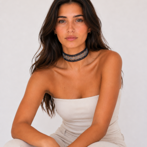 Choker de encaje bordado color azul, modelo Vega – Traselvelo